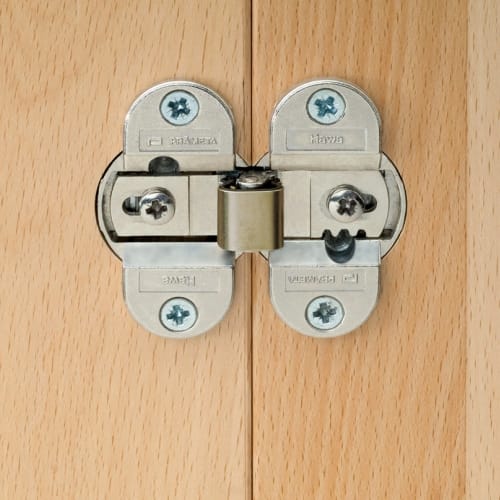 Cabinet hinges
